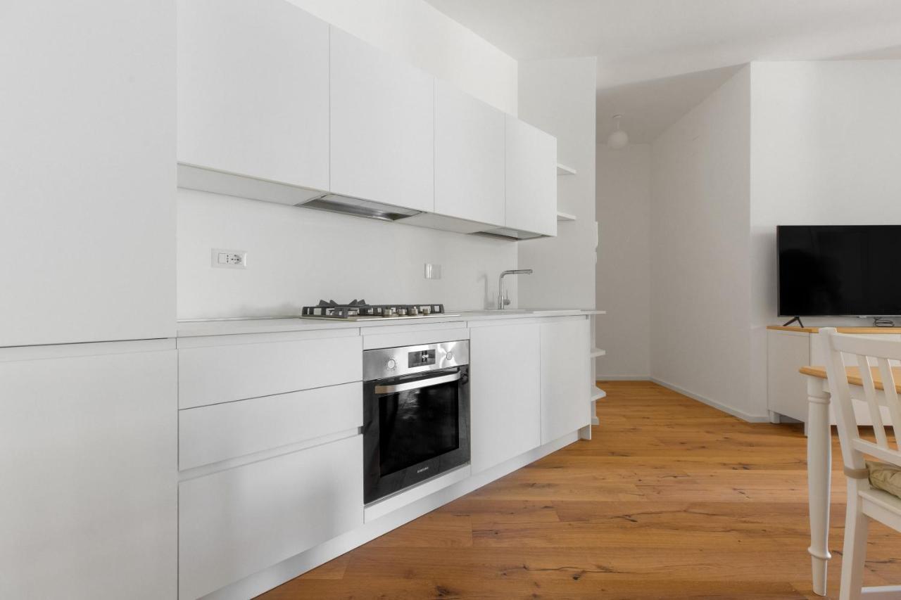 La Dolce Vita - Luxury Stylish Flat In Trastevere 60Sqm Roma Ngoại thất bức ảnh